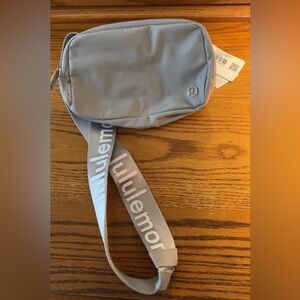 NWT lululemon belt bag. Light gray